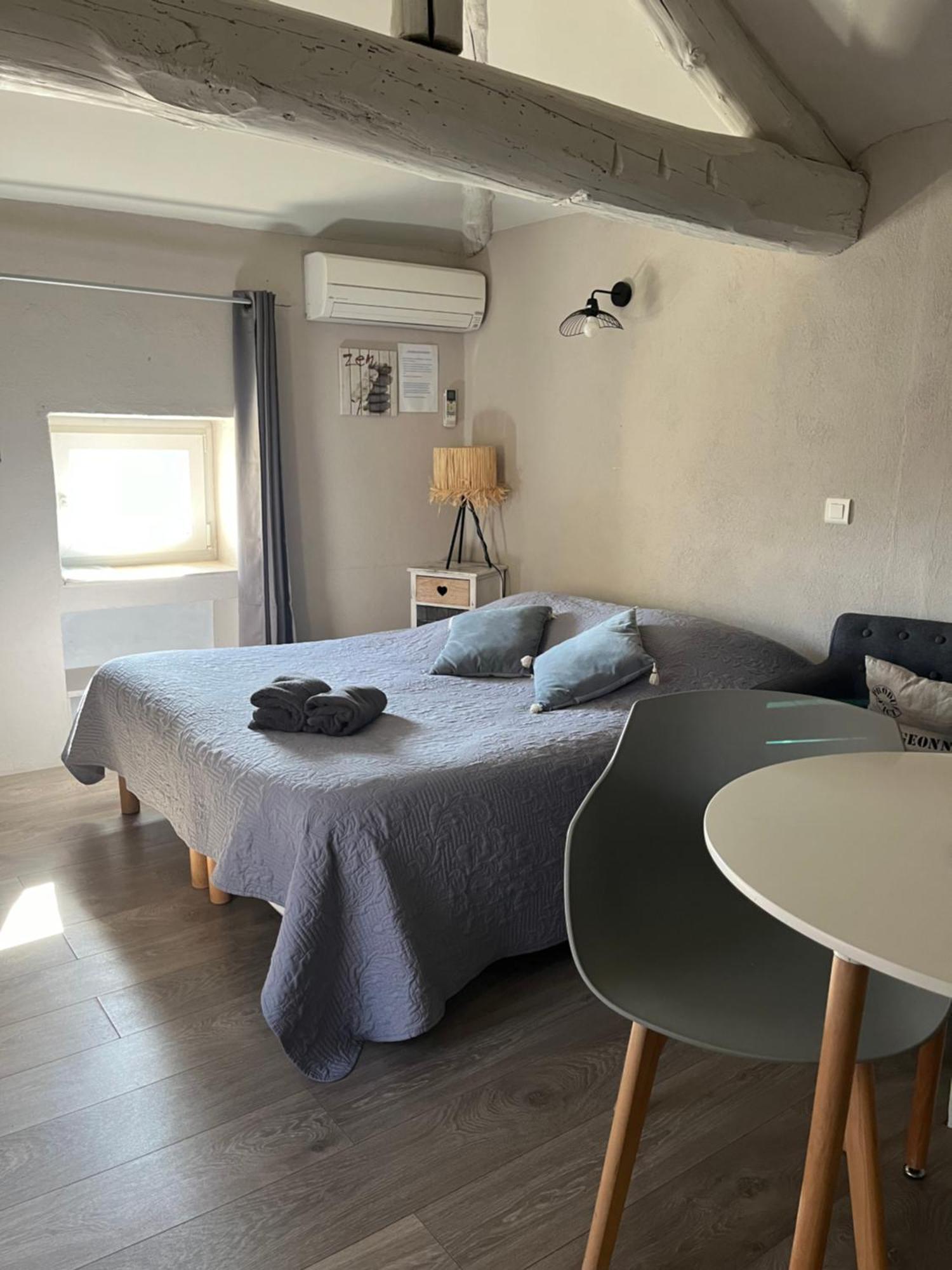 Puyvert Petit Studio Le Pigeonnier A 5 Mn De Lourmarin מראה חיצוני תמונה