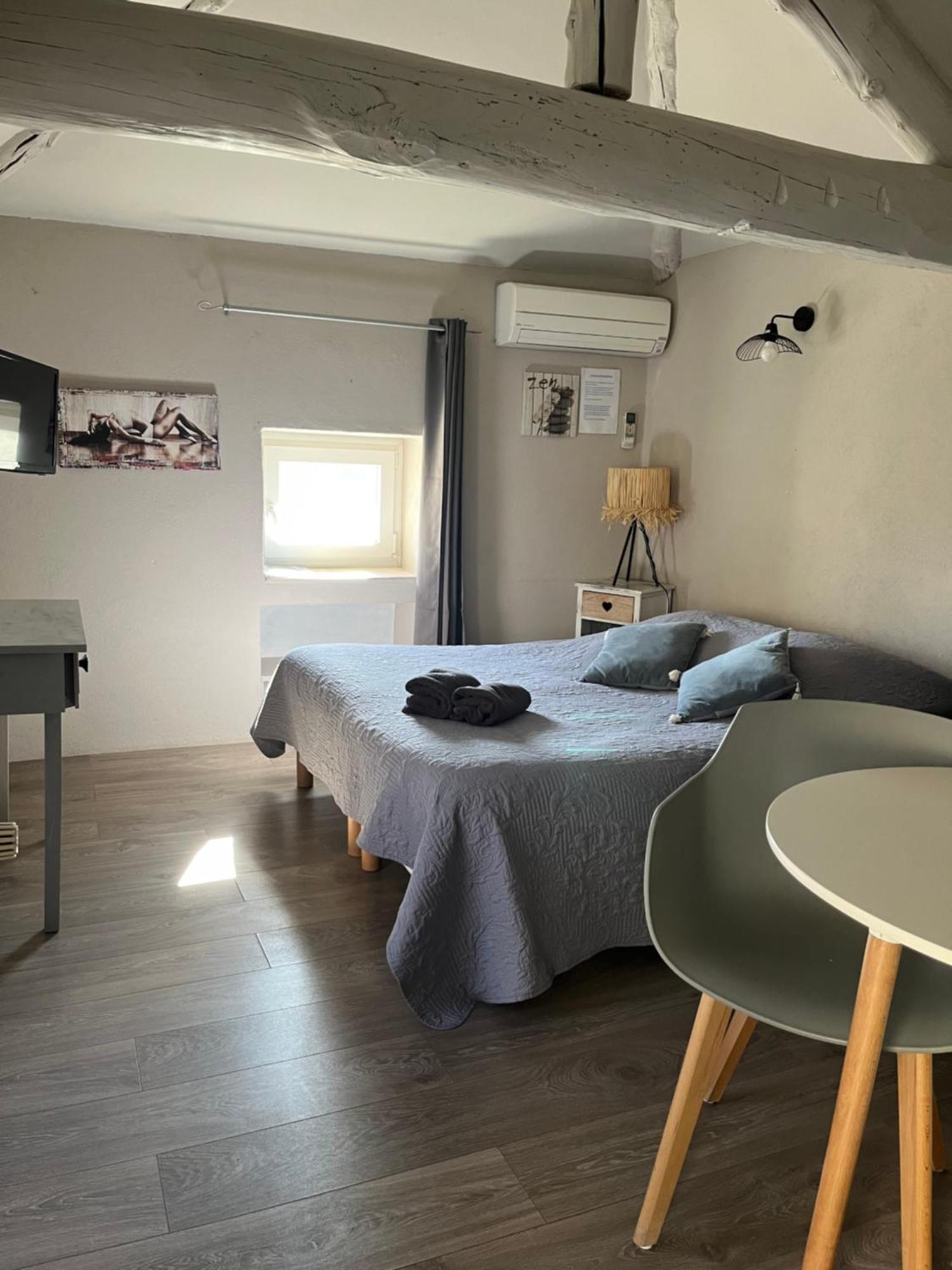 Puyvert Petit Studio Le Pigeonnier A 5 Mn De Lourmarin מראה חיצוני תמונה